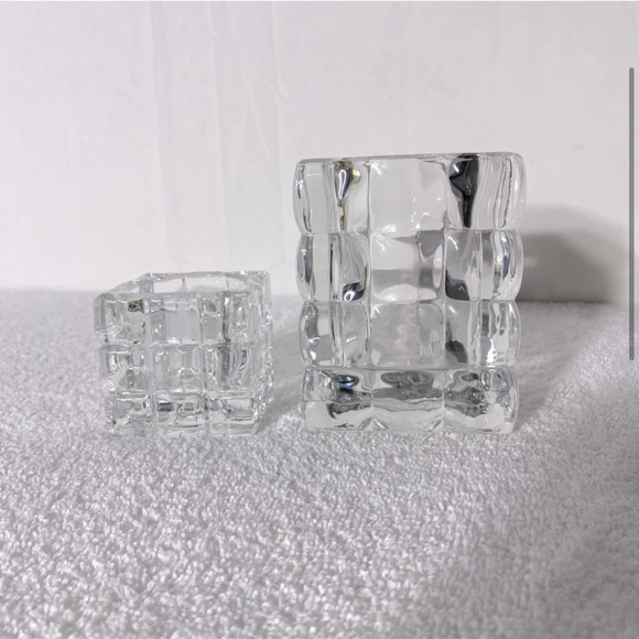 Vintage  Clear Cut Crystal Square Textured Ice Cube Candle Holders - Picture 4 of 9